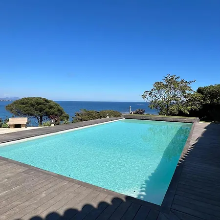 Villa Infinity *