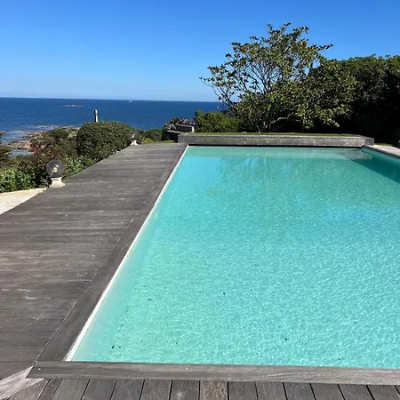Villa Infinity